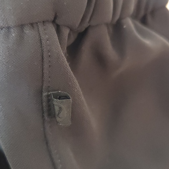 Lululemon Noir Pant Sz 4 Black - Picture 7 of 12